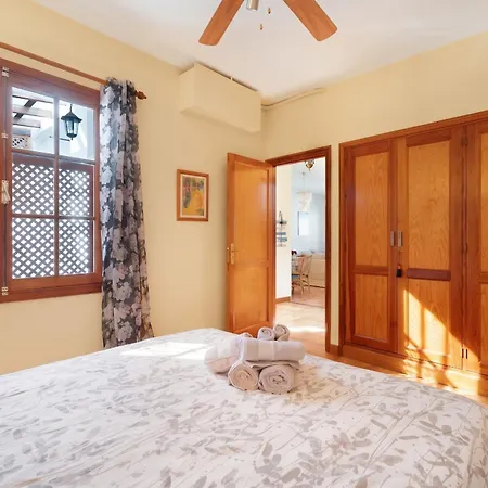 Cozy With Sea View - 70 M² Apartment Acantilado de los Gigantes