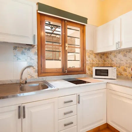 Apartment Cozy With Sea View - 70 M²